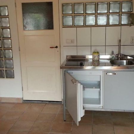Studio-Appartement In Paardenstal Colijnsplaat المظهر الخارجي الصورة